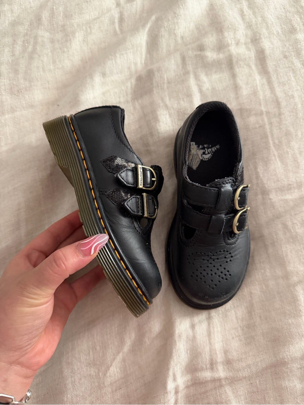 Dr. Martens Kids Mary Jane shoes with gold buckles